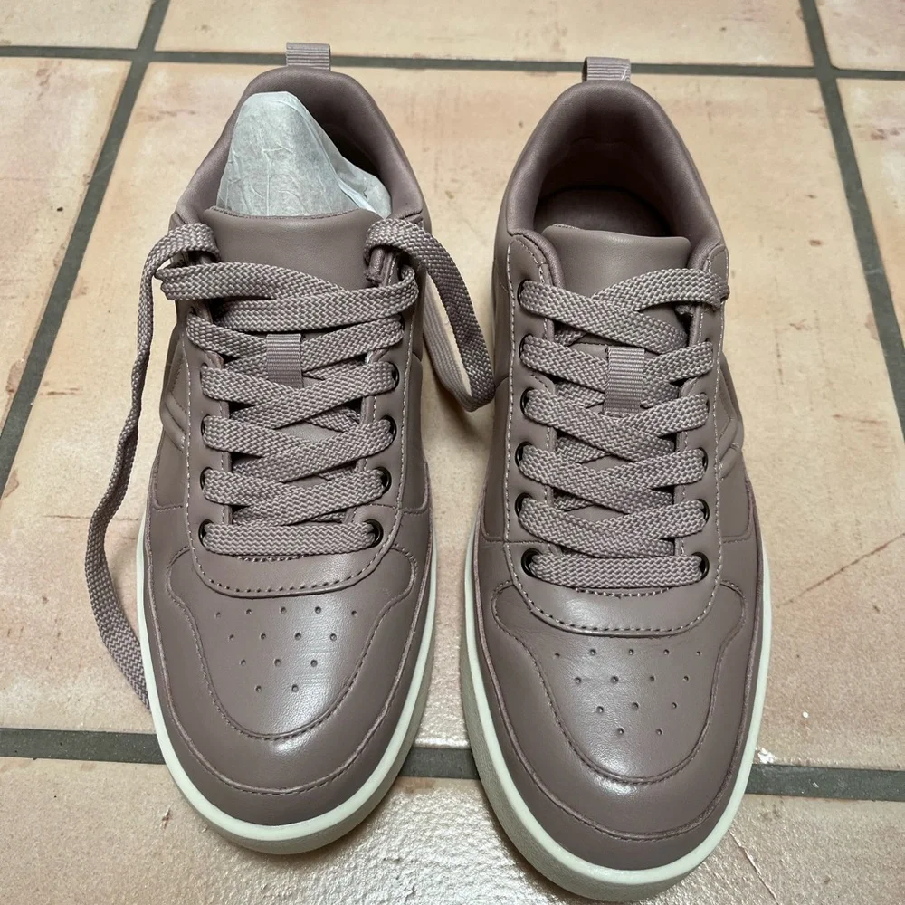 Vionic Women's Sneakers in Taupe or Light Mauve - Picture 10 of 10